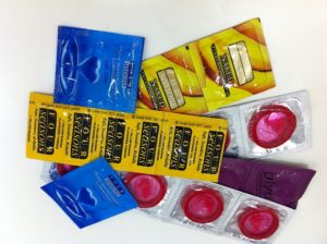 chyby pri sexe kondom chyby pri sexe Aj tieto chyby pri sexe môžu zapríčiniť, že sa už viac neozve condom 538602 640 300x224